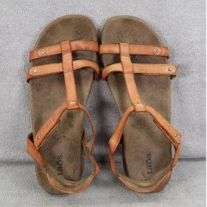 Taos Trophy 2 Womens 8 Sandals T-Strap Brown Honey Leather Adjustable Straps